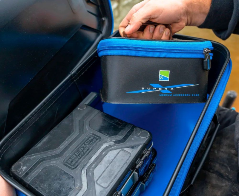 3679 Preston SUPERA X EVA ACCESSORY CASE MEDIUM