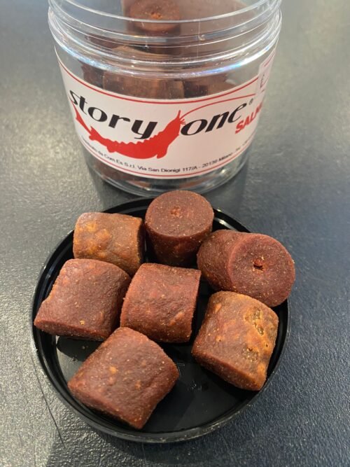 StoryOne Red Halibut Forato Salmone e Sarda